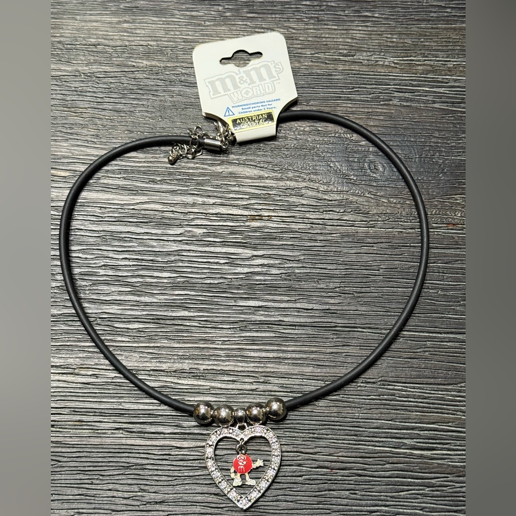 M&M 'S Red Heart Necklace (Official Licensed Product) Fashion Jewelry Austria